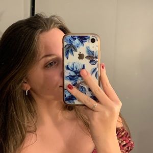 Meet your Posher, Olivia